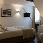 Ogdes Princes Chambry Hotel