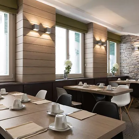 Ogdes Princes Chambry Hotel